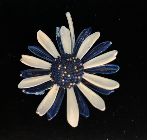 Vintage Signed ART Blue White Enamel Flower Brooch Pin 2.5x2.5 Patriotic