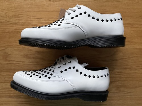 BNIB Dr Martens Willis Stud LEATHER Shoes Size 6.5 40 White Guaranteed Original - Picture 3 of 10