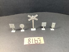 HO scale 5 Warning Signs Metal