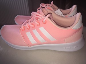 adidas color melon