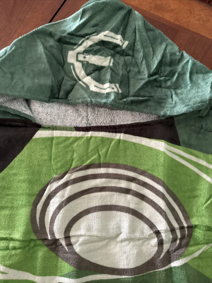 NUEVO SELLADO Marvel Eternals Verde Capucha BAÑO o PLAYA Poncho TOALLA 28" X 56" Foto 3 de 4