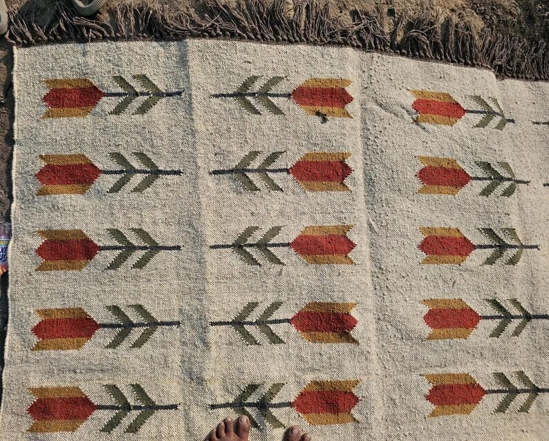 Rug Natural Handwoven Wool Jute Rug, Vintage Kilim Rug, Traditional kilim Rugs - Image 4 of 4