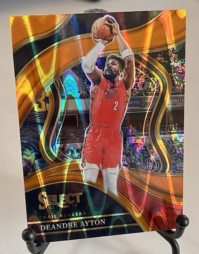 2023-24 Panini Select #211 Deandre Ayton Orange Flash Prizms -  Courtside SP