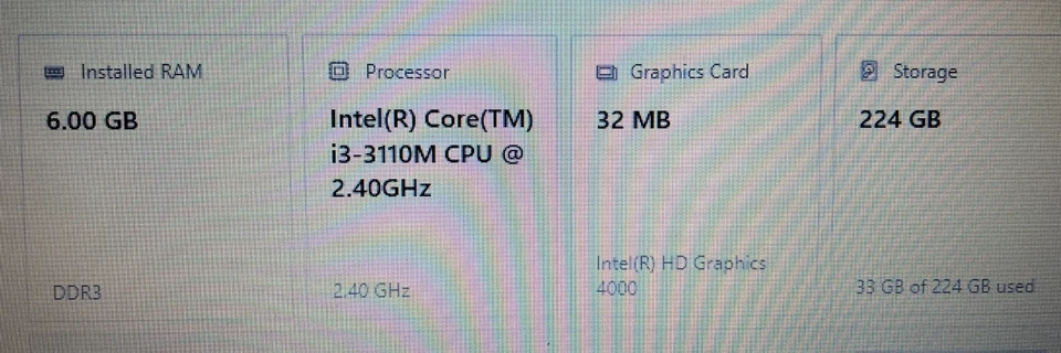 Samsung NP350E7C-A05UK 17" Laptop i3-3110M 2.4Ghz, 6Gb RAM, 240Gb SSD, Windows10 - Image 3 of 4