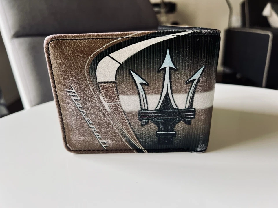 状况良好玛莎拉蒂皮革钱包! — 第 2/4 张图片