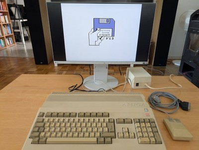 Commodore Amiga 500 + Tankmaus + Netzteil + Scart Kabel funktioniert #1