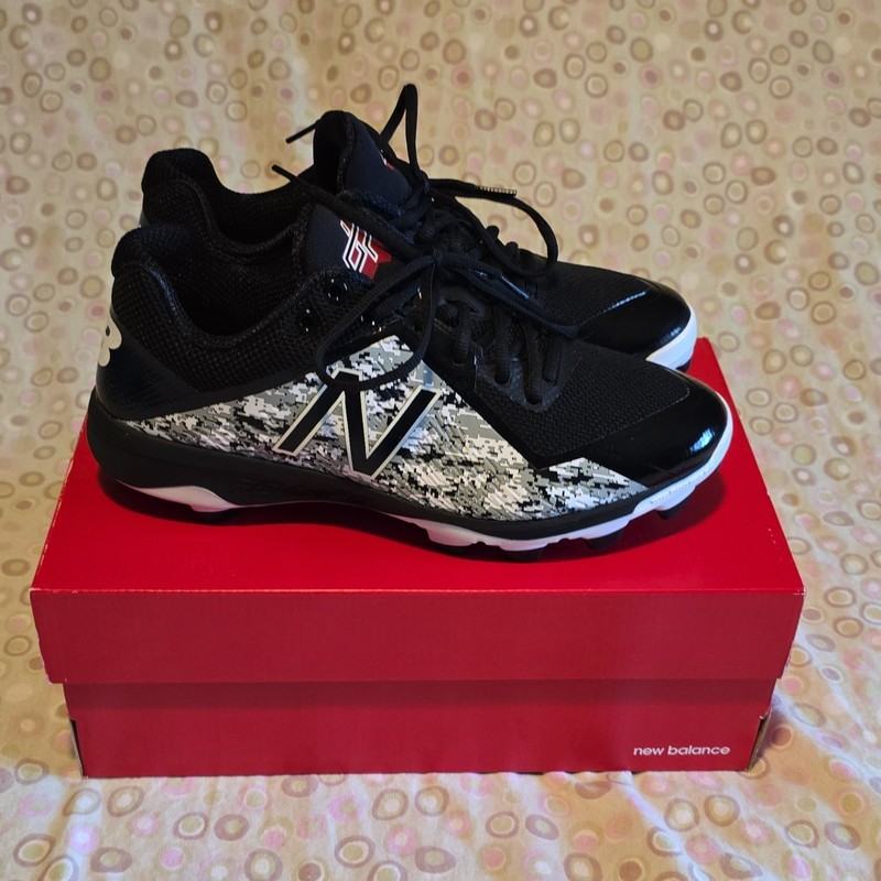 New Balance Men's Baseball Cleats Black/White/Gray US 10.5 Wide