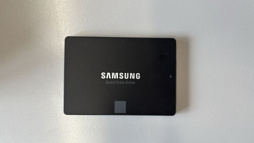 Samsung 850 EVO SSD 250GB Schwarz SATA Anschluss Solid State Drive
