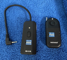 Bezprzewodowy pilot zdalnego sterowania Neewer model GD-C1R (16-kanałowy)