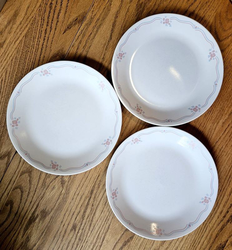 3  REPLACEMENT Vintage Corelle English Breakfast 10.25" Dinner Plates Set of 3