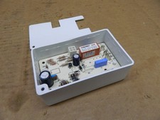 GE Refrigerator Control Board in Housing Part  WR55X21623 WR09X10126 WR09X10125