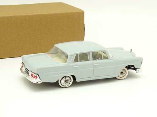 NOREV Plástico Sb 1/43- Mercedes 220 Se Gris - Imagen 2 de 3