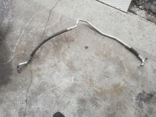 Mercedes-Benz W169 180 CDI Klimaleitung 1698301815 vom Klimakompressor Anschluss