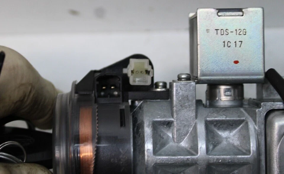 Interruptor de encendido Subaru Impreza 2011 conjunto de bloqueo de dirección A/T OEM 83191FG050 Foto 3 de 4