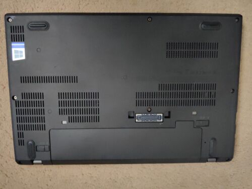 Lenovo ThinkPad X270 I5-7300U @2.6GHz, 8GB RAM, 256GB SSD, WIN 10 x64 Enterprise - Picture 10 of 10