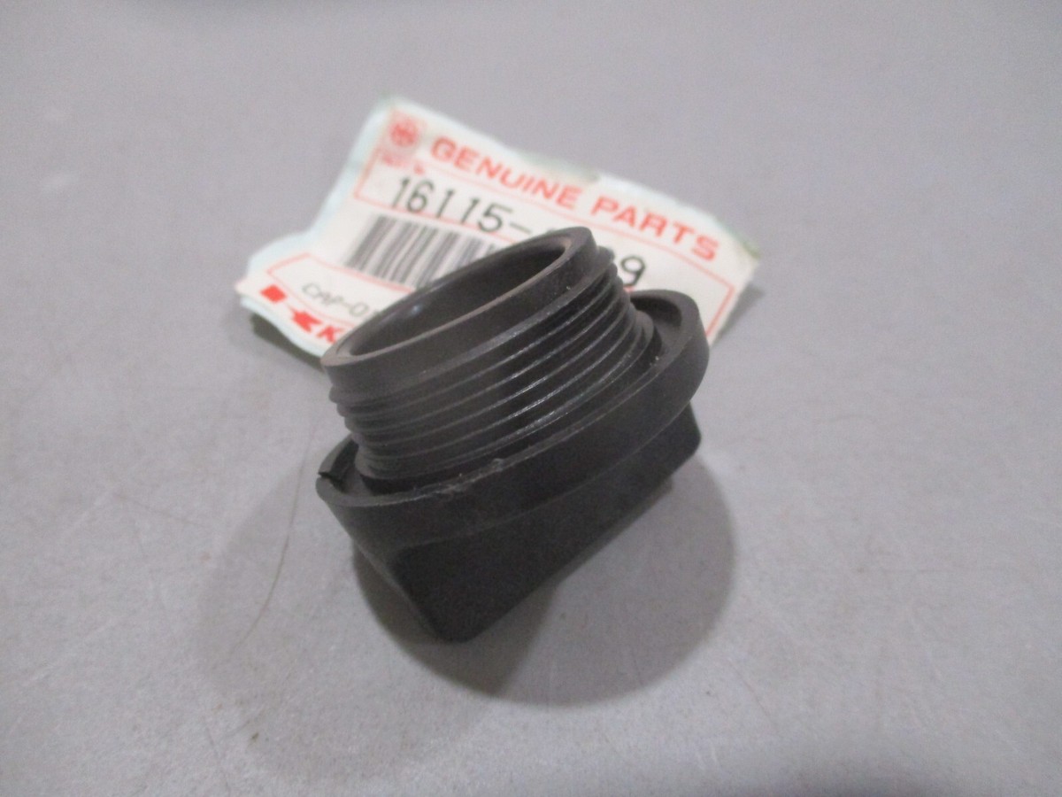 NOS Kawasaki OEM Oil Filler Cap 87-90 ZX750 90-99 ZX1100 98-99