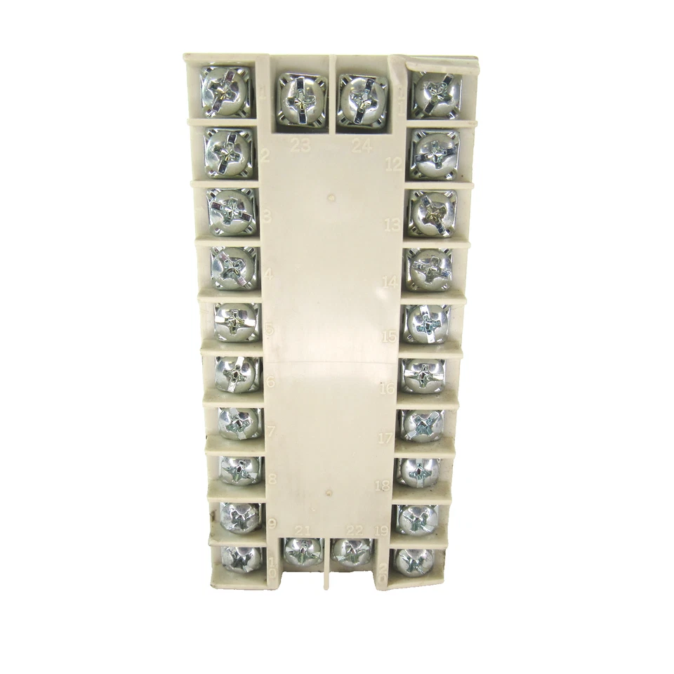 Athena Controls XT18JFB0T000 Temperature Process Controller 0-1400F 115/230V - Image 4 of 4