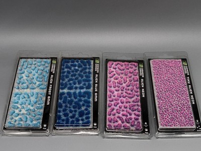 Gamers Grass Neon Alien Tufts Set