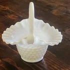 Vintage Fenton White Milk Glass Hobnail Basket w/Handle. Candy Trinket Bowl. EC