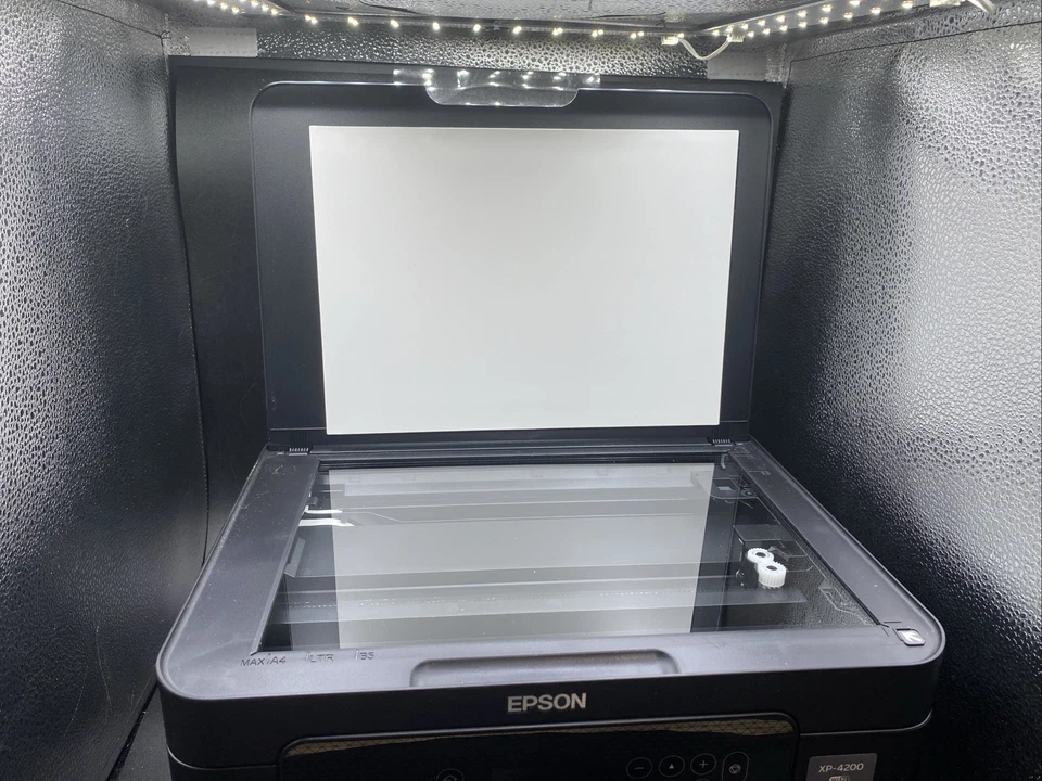 Epson Expression Home Printer XP-4200 Black Very Good Condition - Image 4 of 4