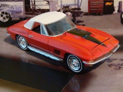1967 Chevrolet Corvette L71 427/435 HP V8 Stingray Roadster 1/64 Scale Ltd Edt L