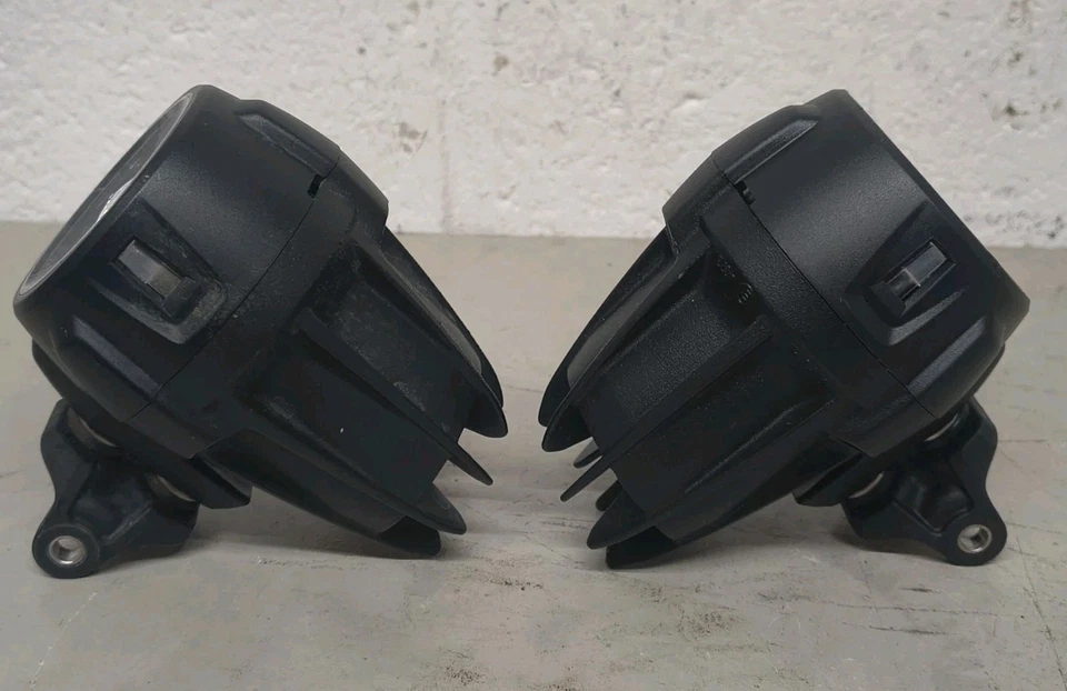 Luces antiniebla LED auxiliares BMW R1250GS R1300GS S1000XR R1250 GSA RS RT R Foto 4 de 4