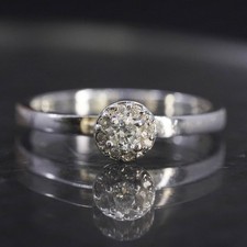 Size 7.25, vintage sterling silver 925 engagement ring with cz