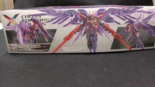 Mobile Report Gundam W Wing Gundam Zero EW Plastic Model 5066537 Bandai 2024 - Picture 3 of 7