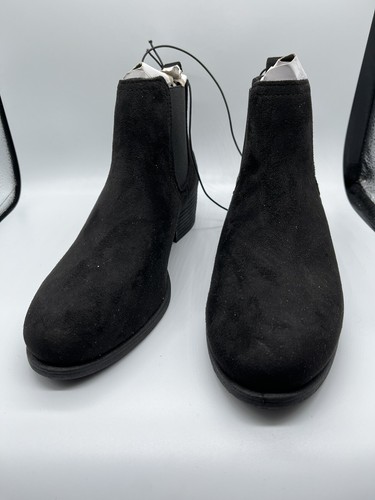 Emmy Block Heel Brushed Pull 