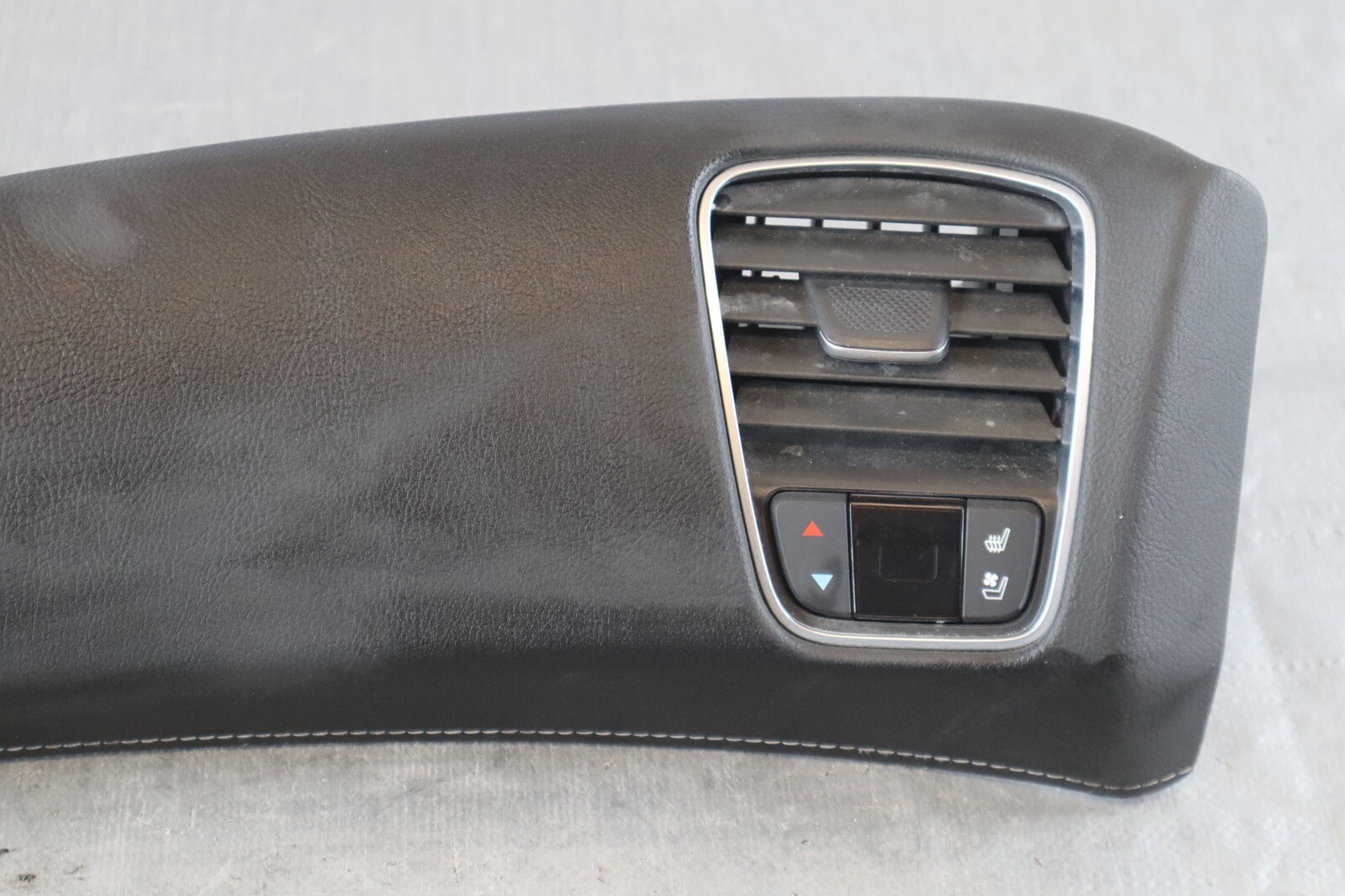 2019 CHEVROLET CORVETTE ZR1 C7 OEM HEATER & A/C  AUXILIARY CONTROL 84598298
