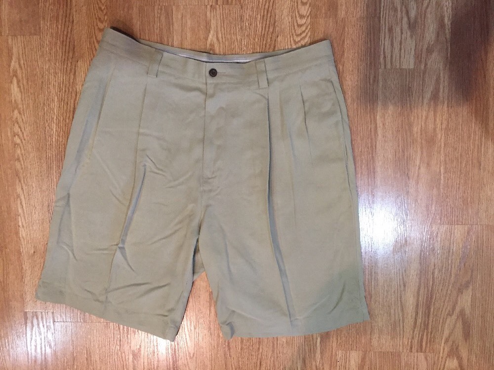 Men's Tommy Bahama 35 Khaki Pleated Silk Shorts. Inse… Gem