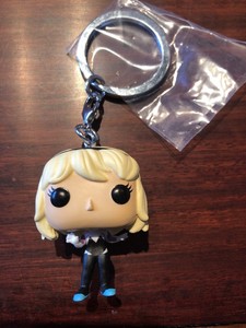 spider gwen funko pop keychain