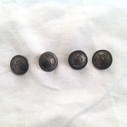Couture _ Boutons en Métal _ Ancien ( BT10/03/5-20 ) - Photo 2 sur 5