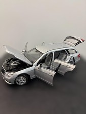 Minichamps 1/18 Mercedes-Benz E-Class Estate Wagon S212 Iridium Silver Model