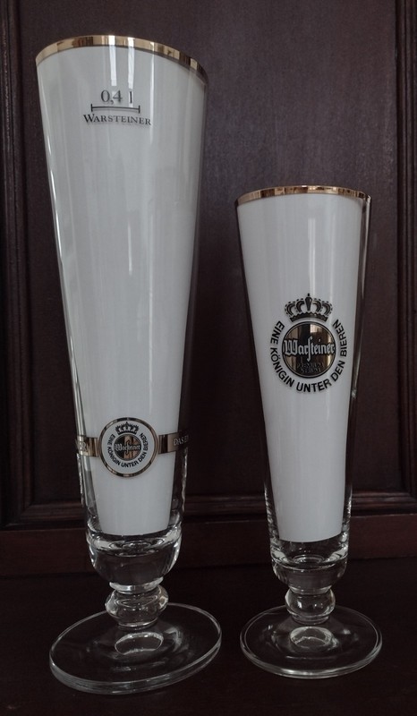 VTG Pair Warsteiner Pilsner Beer Glass German Footed Gold Rim - 0.4 & 0.2 Liters
