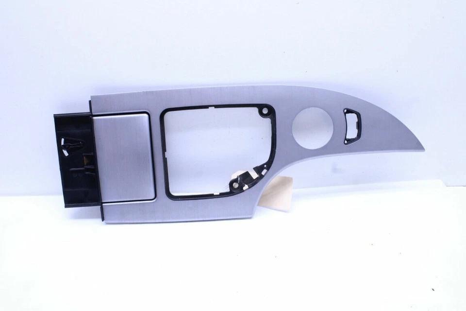 2006-2010 BMW M5 Center Console Bezel Ash Tray - OEM Used — 第 2/4 张图片