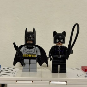 LEGO Batman 2006 Batman Catwoman Pursuit Minifigure Lot of 2 bat001 bat003 7779