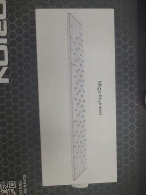 Apple Magic Keyboard - US English