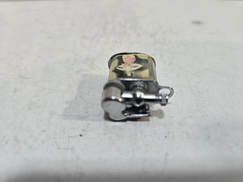NOS Working Vintage Miniature Girlie / Pin-Up Lift Arm Empress Lighter 7890/34 - Picture 7 of 9
