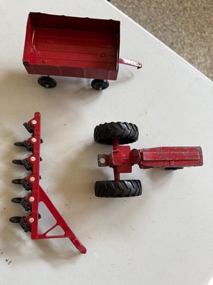 Vintage Farm Toy Implement Lot   Wagon, Disc Harrow & Plow Attachment