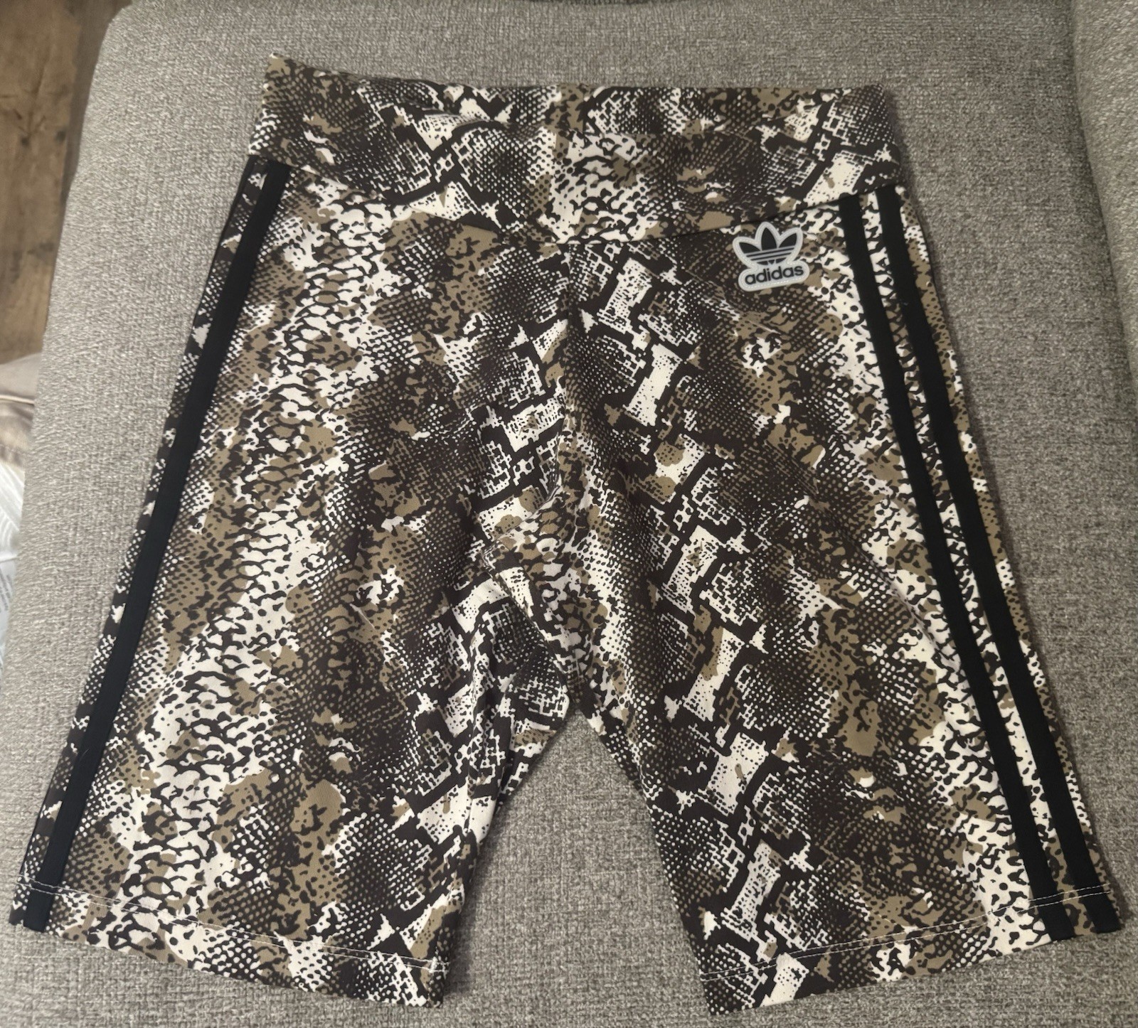 adidas python print striped athletic biker shorts… - image 4