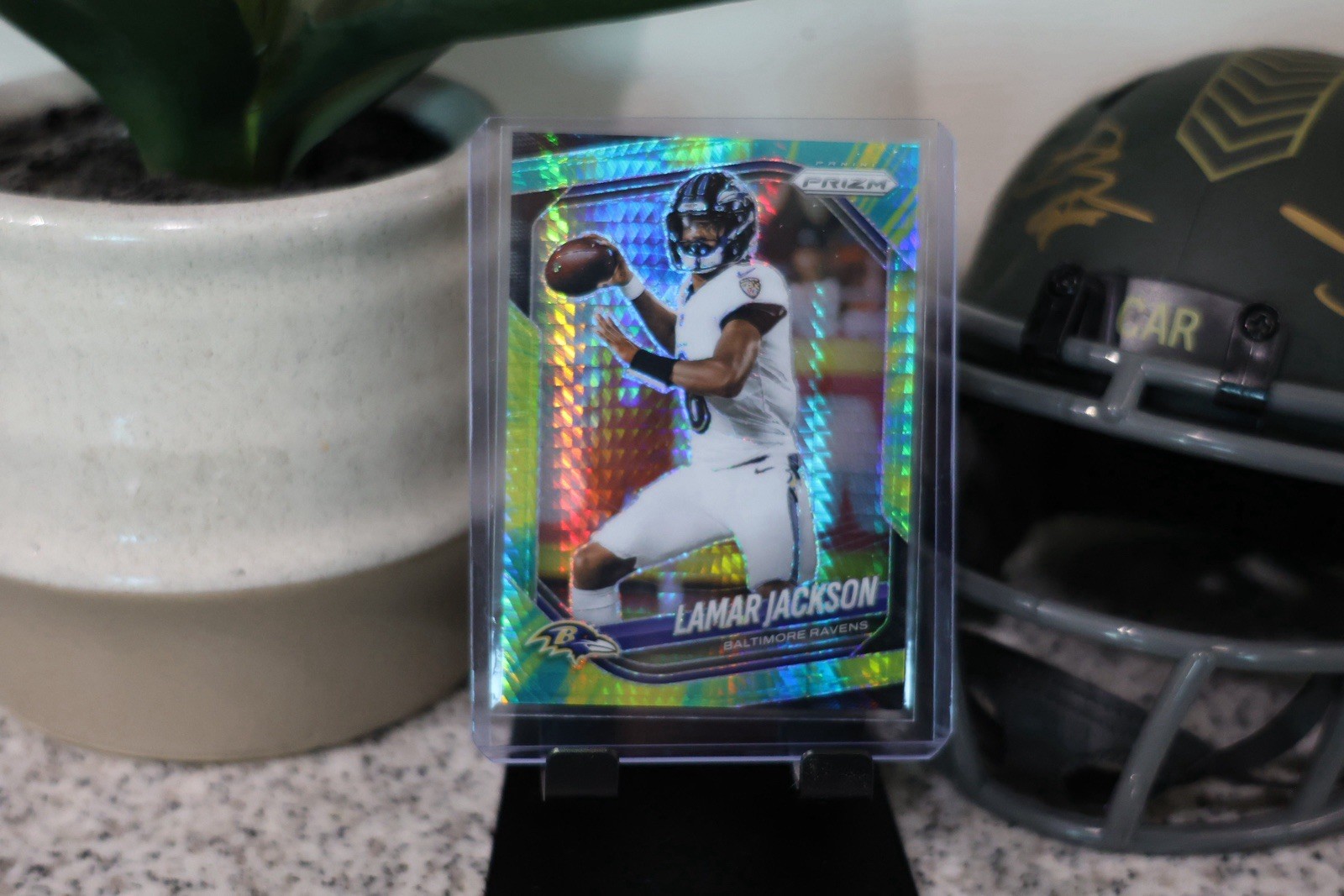 🐦‍⬛ 2025 Panini Prizm Hyper Prizm Lamar Jackson #78 /200 Baltimore Ravens Card