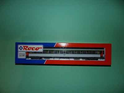 ROCO Passenger Car 2nd Class CORAL 45111 Edition 1 NEW