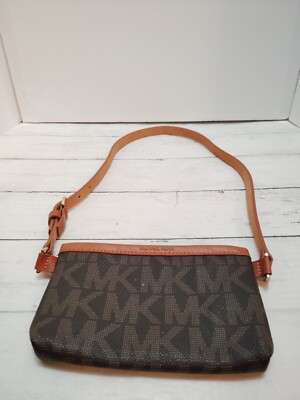 Michael Kors Fanny Pack Belt Bag NWOT Michael Kors Black Medium Fanny Pack Belt Bag 554131 NWOT | eBay main image 4