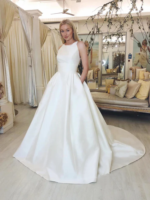 Minimalist Satin Wedding Dresses with Pockets VW2060 - Ivory / US 4 Minimalist Satin Wedding Dresses with Pockets VW2060 - Ivory / US 4
