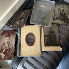 Lot of 6 Antique Tin Types Portraits  misc estate find — photo 1
