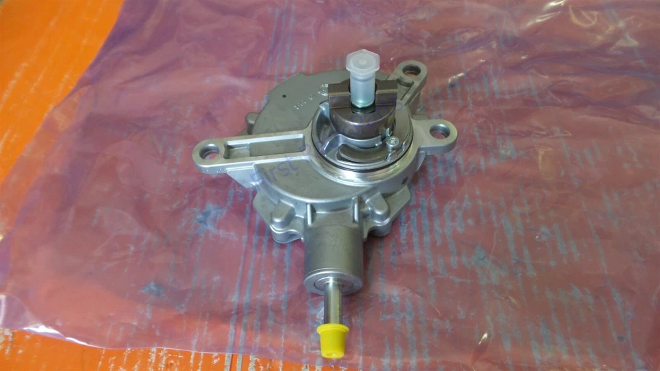 Toyota 29300-0P021 Vacuum Pump 29300-0P020 293000P021 Tacoma OEM 2017 TRD SR SR5 - Image 3 of 4