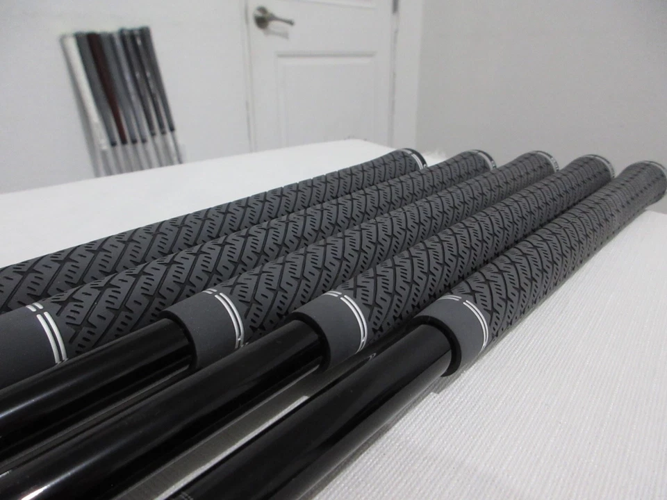 TaylorMade P790 23 Iron Set - 6-PW - MMT 65 Regular Flex Graphite - NEW - Image 3 of 4