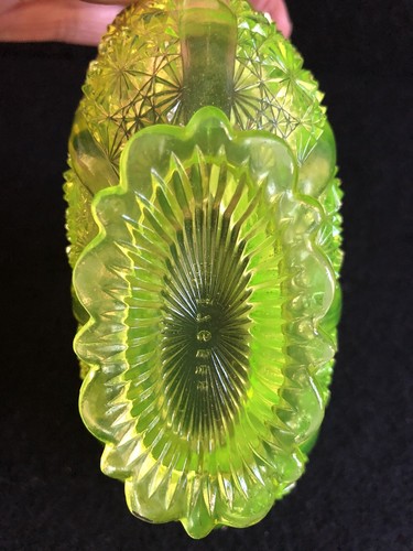 Rare Victorian Davidson Day Glow Uranium "Lady Chippendale" Pattern Posy Basket - Picture 10 of 12
