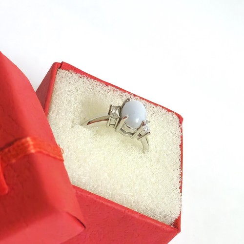 Handmade Lab Created Lindy star sapphire and zirconia sterling silver ring - Picture 8 of 9